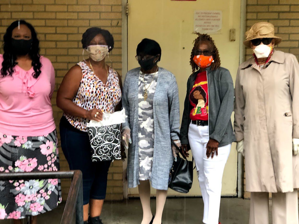 NAUW wearing masks
